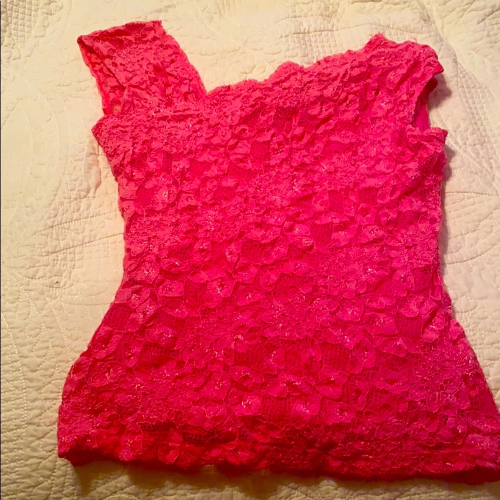 Adorable pink top